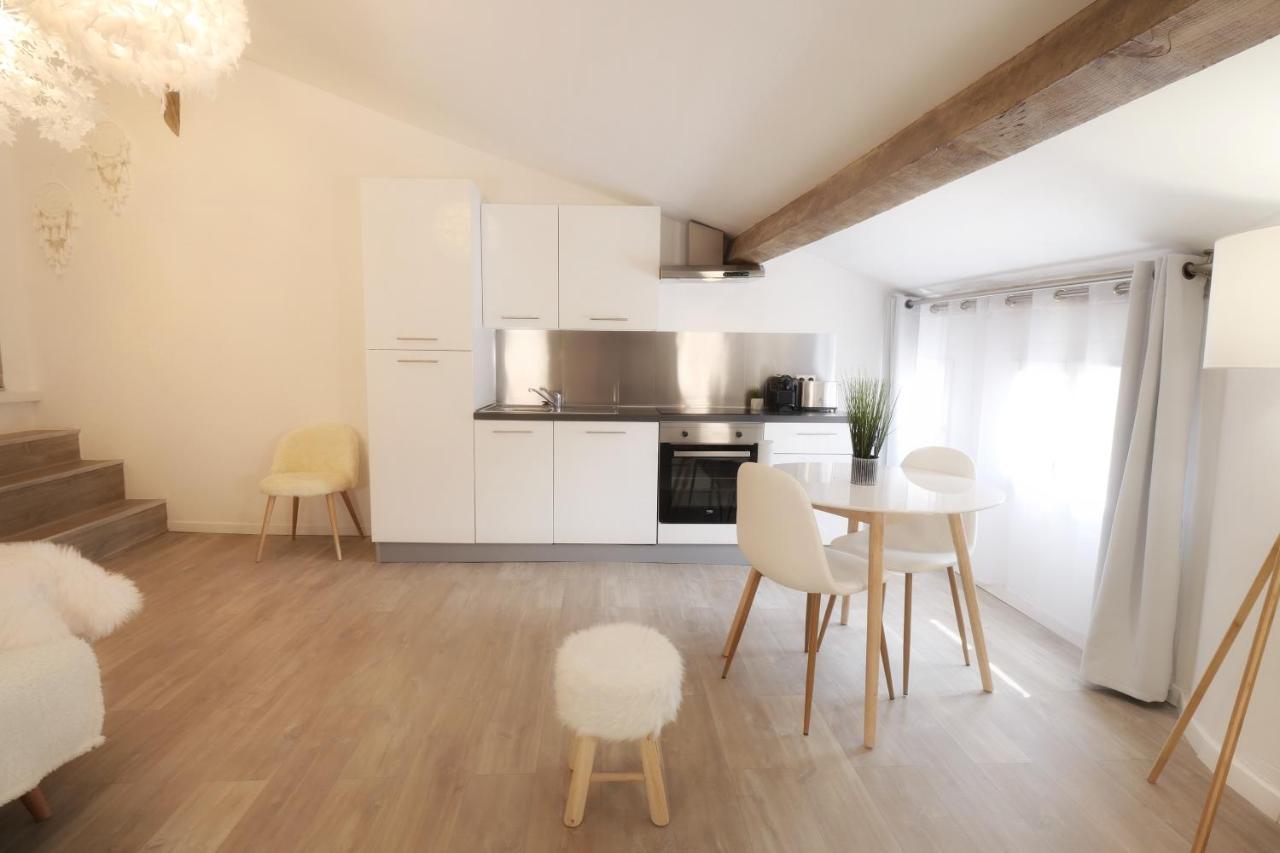Appartements Premium En Hyper Centre Ville Brignoles Bagian luar foto